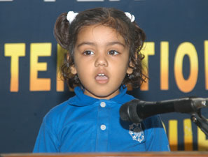 www.iisjaipur.org - /Play-House-Current-News-2006/Hindi-Poem-Recitation
